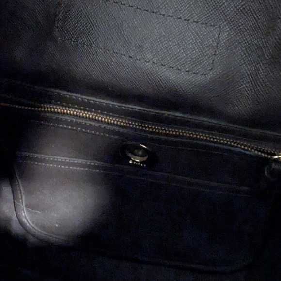 Dkny,Elegant Chestnut Leather, Slouch Handbag - Picture 8 of 8